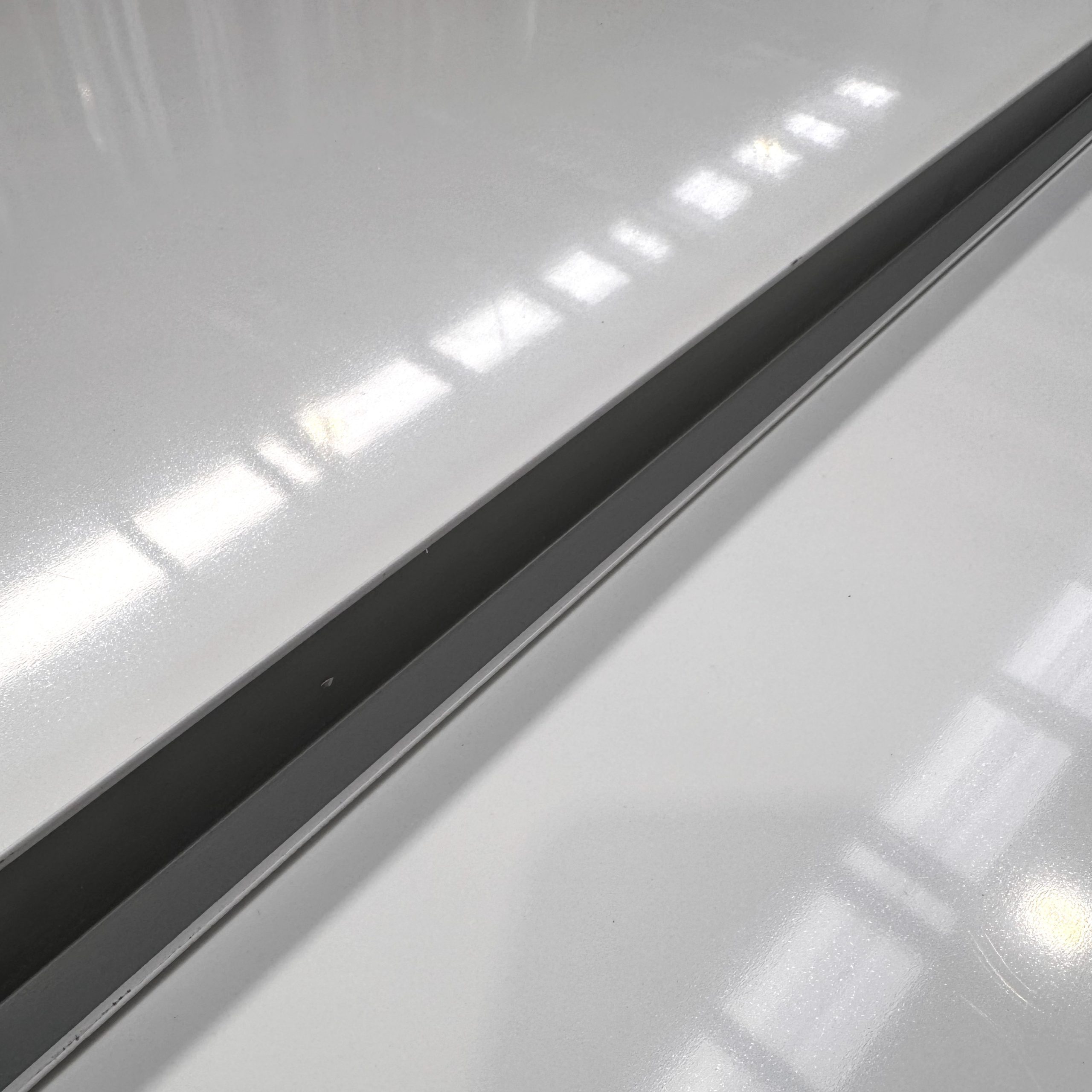 Wall Angle - Image 3